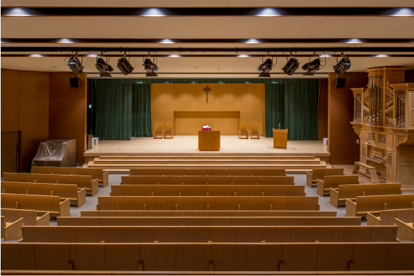 小学校 礼拝堂1